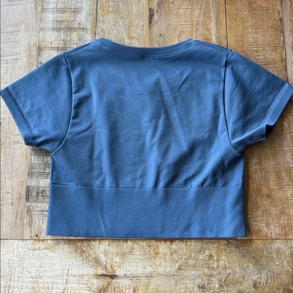 NWOT Aerie women’s cropped top size S - Picture 5 of 5